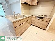 お部屋探しは株式会社　タウンハウジング　までお気軽にお問合せ下さい。クレジットカード決済・首都圏を中心直営143店舗　仲介件数全国2位の豊富な実績！諸費用・審査等・何でもご相談下さい。