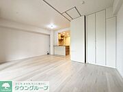 お部屋探しは株式会社　タウンハウジング　までお気軽にお問合せ下さい。クレジットカード決済・首都圏を中心直営143店舗　仲介件数全国2位の豊富な実績！諸費用・審査等・何でもご相談下さい。