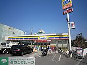 ミニストップ調布多摩川1丁目店 徒歩9分。コンビニ 660m