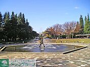 世田谷公園 徒歩10分。公園 760m