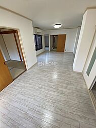 タウンハウスTB 805 8階3LDKのリビング/ダイニング