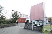 松尾小学校 905m