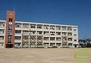 神戸市立有瀬小学校 470m
