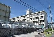 神戸市立枝吉小学校 1978m
