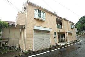 ファミーユ塩屋  ｜ 兵庫県神戸市垂水区塩屋町9丁目（賃貸アパート1R・2階・15.79㎡） その1