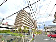 ・枚岡東小・枚岡中エリアでお探しの方！中学校まで徒歩3分とお子様の通学も安心です！