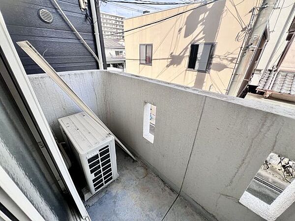 バルコニーを拡大表示