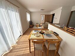 大塚町小原田　B号棟　新築戸建
