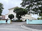 檍小学校 1090m