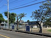田野小学校 880m