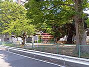舎人児童遊園 340m