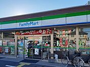 ファミリーマート 川口戸塚店 390m