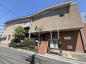 川口市立里保育所 340m