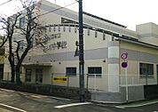 川口市立仲町中学校 1110m