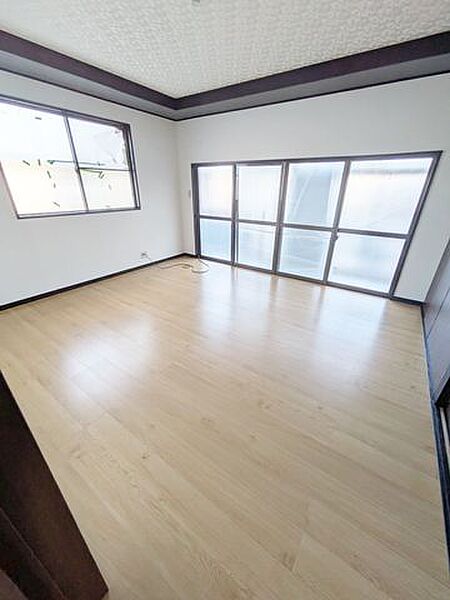 室内を拡大表示