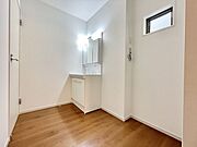 多様化する住まいのお悩みを当社へお気軽にご相談下さい
