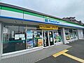ファミリーマー...