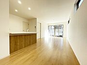 多様化する住まいのお悩みを当社へお気軽にご相談下さい