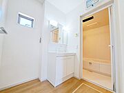 多様化する住まいのお悩みを当社へお気軽にご相談下さい