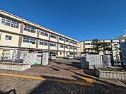 大津市立平野小学校 徒歩6分。 450m