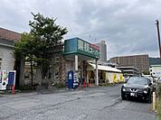 業務スーパー西大津店 徒歩14分。売り場が広く天井も高い解放感ある業務スーパーは、野菜やお肉がお得でとっても便利。駐車場が広く、国道沿いにあるので車の行き来もスムーズです♪ 1080m