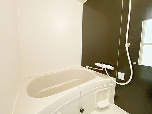 浴室を拡大表示