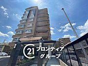 スーパー、コンビニが徒歩圏内のマンションは、日常の買い物が便利で、生活の利便性が高い魅力的な住環境です！