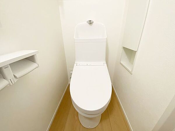 トイレを拡大表示