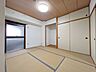 寝室：お客様にあった住宅ローンをご提案させていただきます