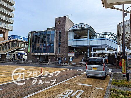 守山駅(JR西日本 東海道本線) 徒歩3分。 1280m