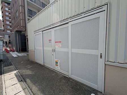マイホームは一生に一度の大きな買い物だからこそ、納得いくまで情報を集めてほしいと思います。疑問はどんどんスタッフにぶつけてください