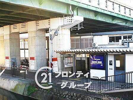 藤森駅(京阪本線) 徒歩2分。 140m