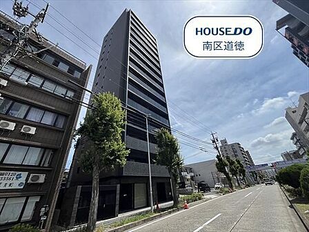 15階建て12階角部屋にあたります。地下鉄桜通線/新瑞橋駅、名城線/瑞穂運動場東駅まで徒歩約9分と2沿線利用可能◎