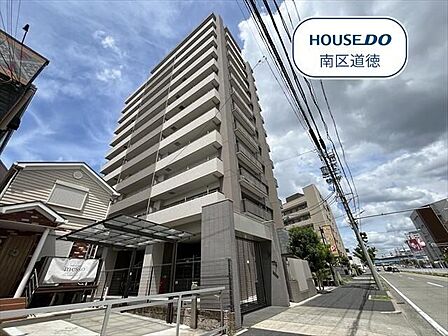 12階建て7階部分の角部屋にあたります。名鉄常滑線/豊田本町駅まで徒歩8分、名城線/熱田神宮伝馬町駅　徒歩約9分とアクセス良好◎