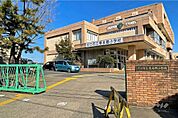 東本郷小学校[公立]の外観