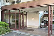 サブエントランス