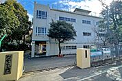 鳩ヶ谷小学校[公立]の外観