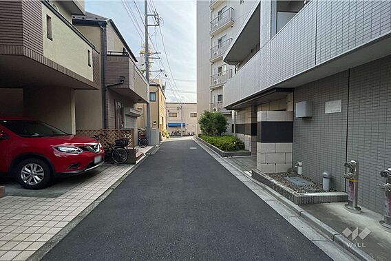 敷地南東側の前...