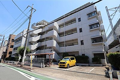 外観:キャニオンマンション蓮根城北公園の外観(北西側から) 外観:キャニオンマンション蓮根城北公園の外観(北西側から)