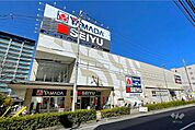 西友(東川口店)の外観