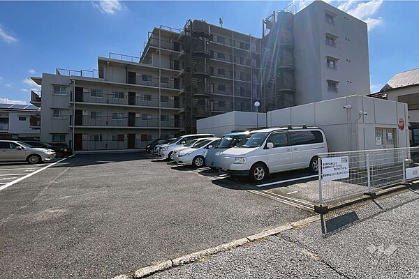 駐車場を拡大表示