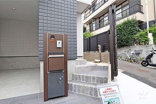 玄関を拡大表示