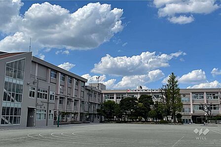 紅梅小学校[公立]の外観