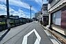その他：敷地の南側前面道路（東側から）