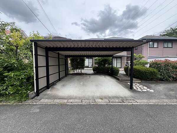 駐車場を拡大表示
