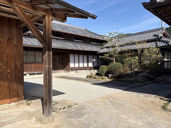 その他を拡大表示