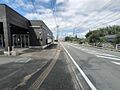 前面道路です