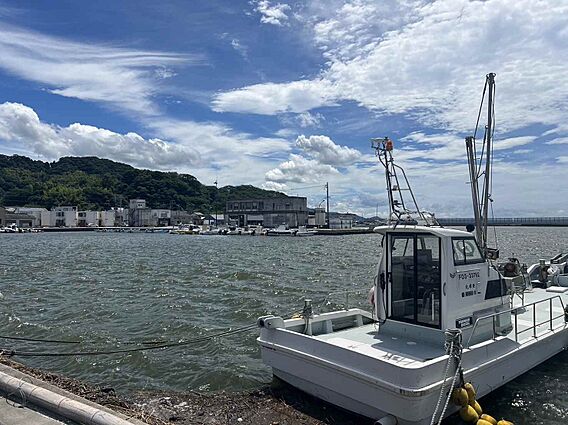 加布里漁港が徒...