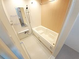 日々の疲れを癒すお風呂付です