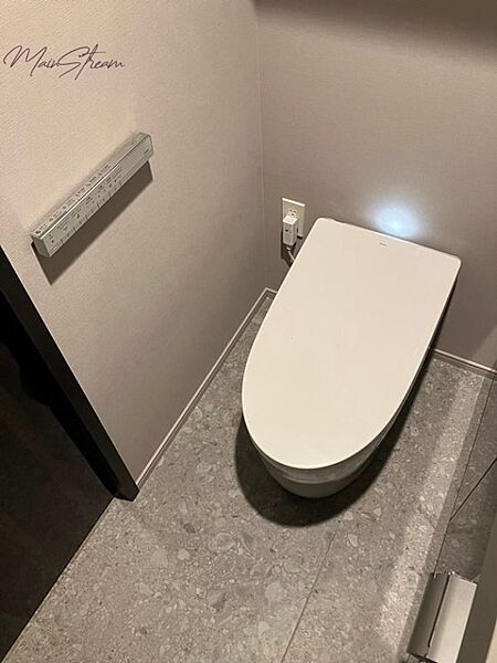 apartment 東京都千代田区内神田1丁目
地図を見る